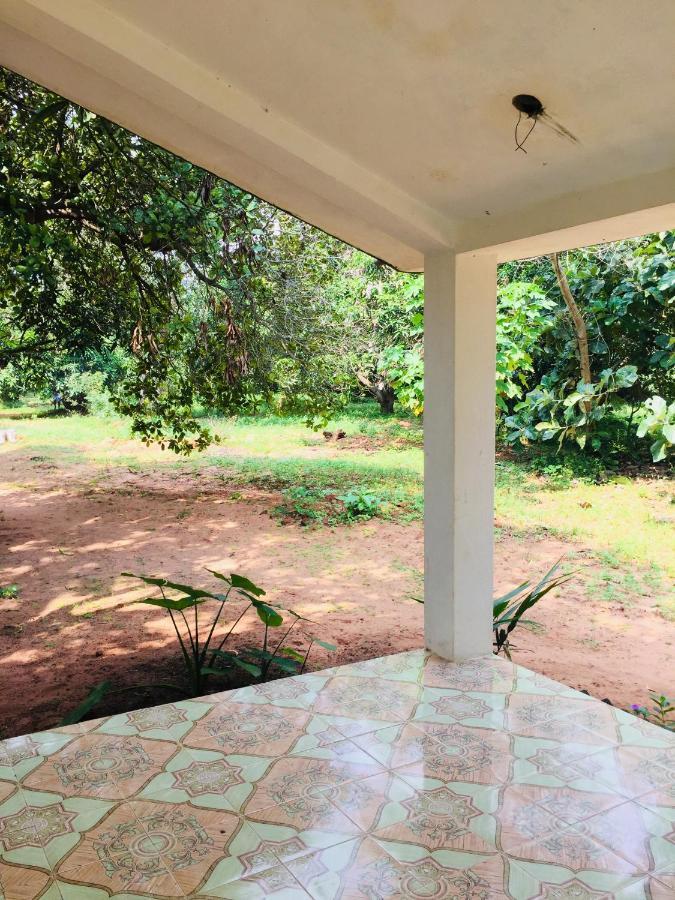 Art Forest Hotel Auroville Esterno foto